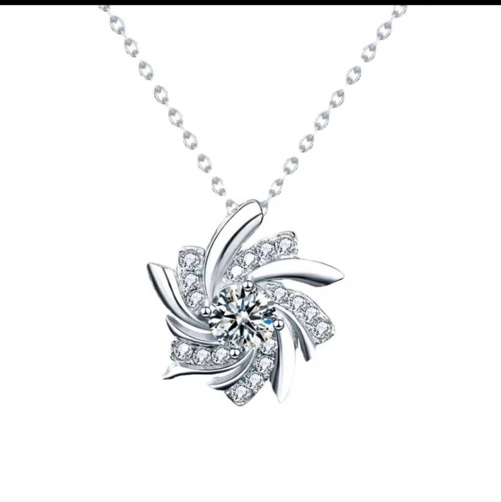 05 Ct Diamond Windmill Pendant Necklace